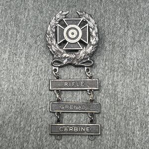 Vintage Vietnam Era US Army Weapons Qualification Badge Rifle Grenade Carbine